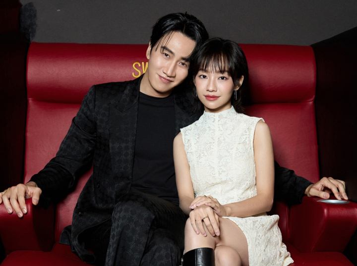 Năm 2025, cô tiếp tục góp mặt trong dự án điện ảnh "Tay anh giữ một vì sao", đóng cùng Lee Kwang Soo. Đây là tác phẩm điện ảnh hợp tác giữa Việt Nam và Hàn Quốc.