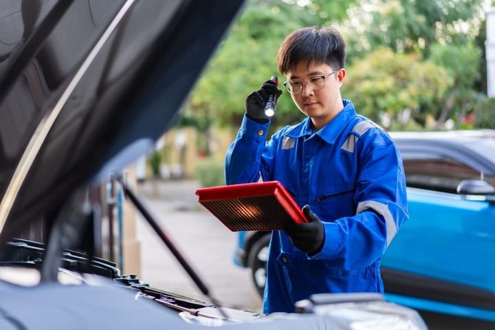 Ghi chép nhật ký vận hành, bảo dưỡng là thói quen của người Nhật.