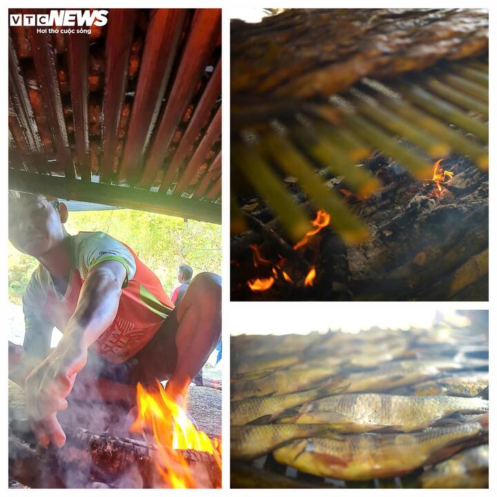 Để hun khói khô cá phải mất khoảng 2 ngày. Củi và lửa được giữ đều liên tục.