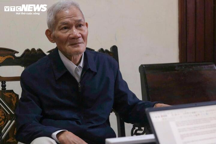 De heer Pham Phuoc - voormalig voorzitter van het Volkscomité van de provincie Quang Binh.