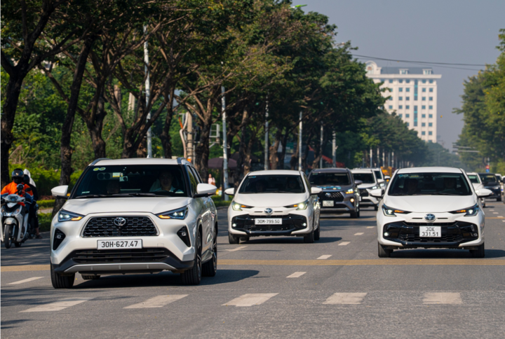 Yaris Cross và Vios nhận ưu đãi tương đương 50% lệ phí trước bạ.