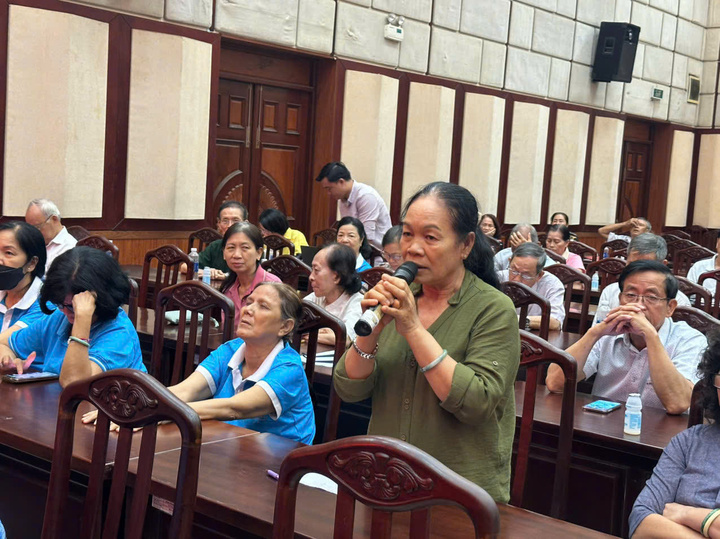 Cử tri Nguyễn Thị Đức Hải đề nghị các ứng cử viên lưu ý đến khu dân cư Đức Khải.