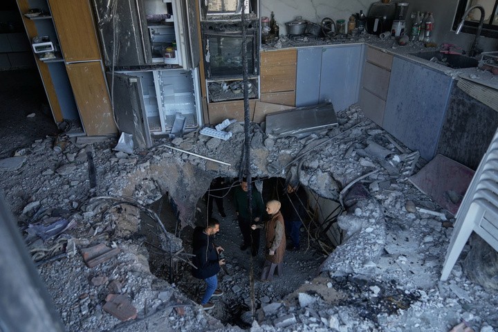 Iran, Israel v&agrave; Lebanon tan hoang, người d&acirc;n mất chỗ tr&uacute; ẩn sau 14 ng&agrave;y xung đột- Ảnh 5.