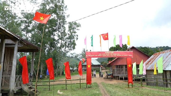 Sáng 14/3, thôn O2, xã Vĩnh Sơn (tỉnh Gia Lai) đã hoàn tất việc bầu cử đại biểu Quốc hội khóa XVI và đại biểu Hội đồng Nhân dân (HĐND) các cấp nhiệm kỳ 2026 - 2031.