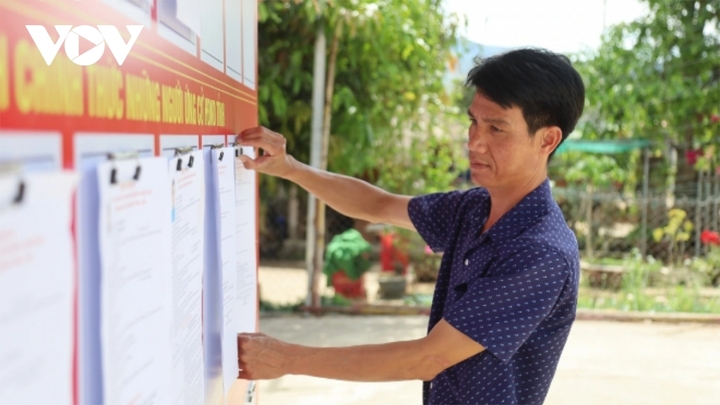 Bầu cử Quốc hội và Hội đồng nhân dân các cấp là ngày hội lớn toàn dân.