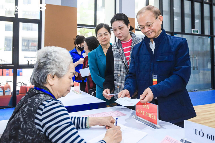 Khu vực bỏ phiếu số 7, phường Đống Đa, Hà Nội tổ chức chạy thử quy trình bầu cử đại biểu Quốc hội khóa XVI và đại biểu HĐND các cấp nhiệm kỳ 2026-2031, ngày 14/3.