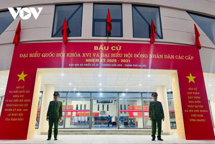 Trực tiếp: Cử tri đi bầu cử ĐBQH khóa XVI và HĐND các cấp nhiệm kỳ 2026-2031 - 49