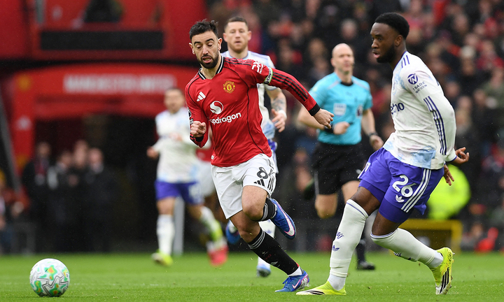 Man Utd và Aston Villa tạo ra thế giằng co ở đầu trận. (Ảnh: Reuters)