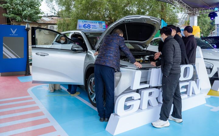 Loạt ưu đãi 9% trong tháng 3 khiến giới tài xế dịch vụ phát sốt vì Limo Green - 2