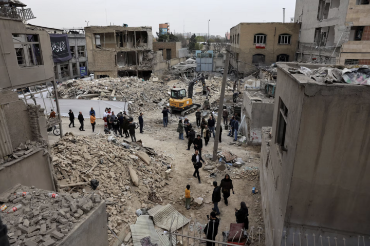 Cuộc xung đột tại Trung Đông khiến hàng nghìn công trình bị hư hại. (Ảnh: Reuters)