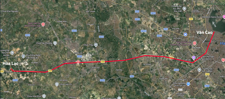 Dự án đường sắt đô thị số 5 (tuyến Văn Cao - Hòa Lạc) có tổng mức đầu tư hơn 65.000 tỷ đồng, được thiết kế theo tiêu chuẩn đường đôi khổ 1.435 mm, điện khí hóa, dài khoảng 39,58 km (gồm 6,59 km đi ngầm và 32,99 km đi trên mặt đất và trên cao). Dự án đi qua 18 phường, xã của TP Hà Nội với 20 nhà ga (6 ga ngầm, 13 ga mặt đất, 1 ga trên cao) và 2 depot.