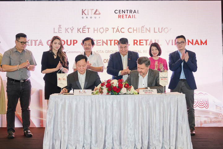 KITA Group ký kết hợp tác chiến lược với Central Retail Việt Nam – thành viên của tập đoàn bán lẻ hàng đầu Thái Lan.
