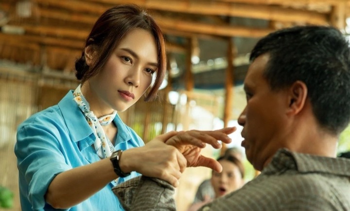 Mỹ Tâm làm nhà sản xuất và đóng một vai nhỏ trong phim "Tài".