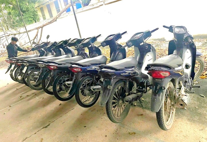 Tang vật vụ án.