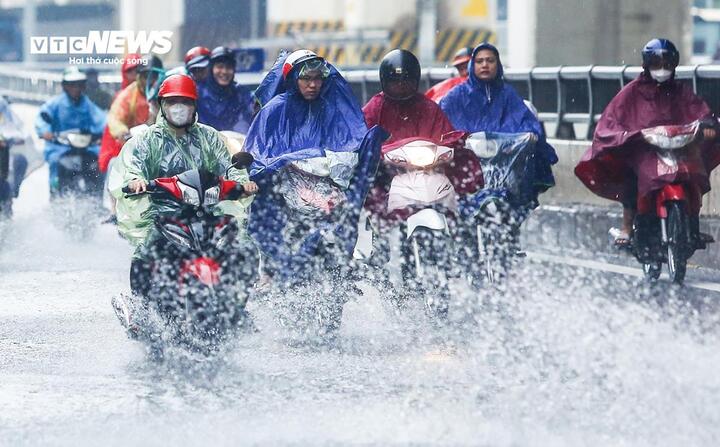 Ngày 22/3, miền Bắc mưa rào ở nhiều nơi. (Ảnh minh họa)