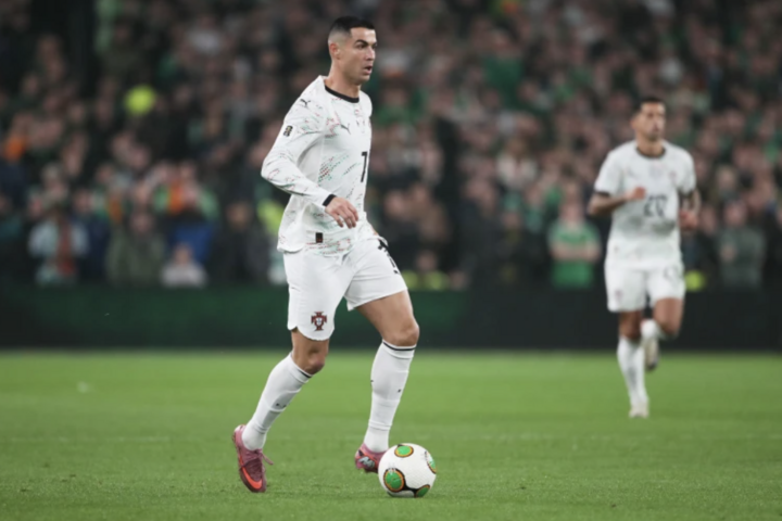 Chấn thương gân kheo khiến Ronaldo không thể tham gia các trận giao hữu của Bồ Đào Nha với Mỹ và Mexico. (Nguồn: AP)