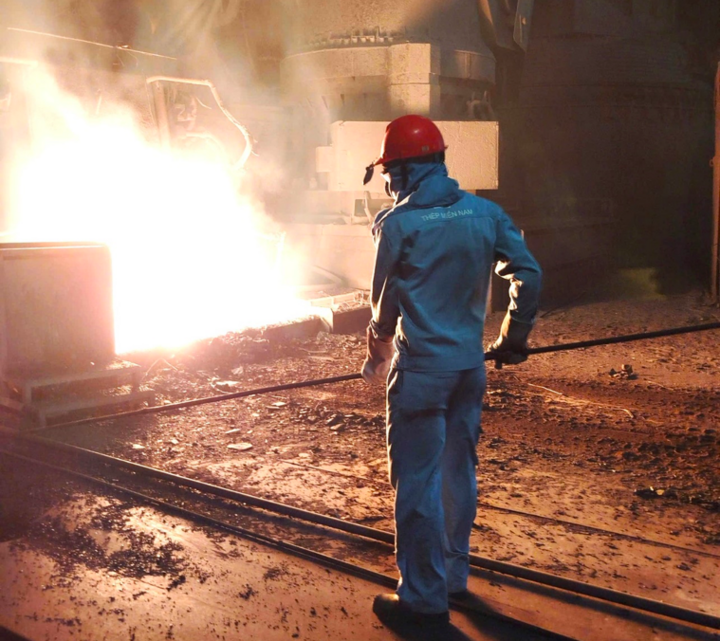 Thép Miền Nam ban hành các quy định quản lý năng lượng nội bộ nhằm kiểm soát chặt chẽ việc sử dụng năng lượng trong từng khâu sản xuất (Ảnh: Thép Miền Nam)