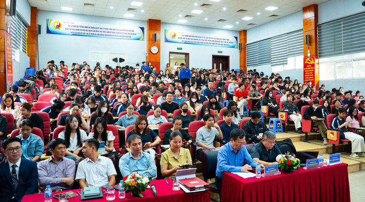 Học viện Y - Dược học cổ truyền VN sẵn sàng cho kỳ thi đánh giá năng lực bác sĩ - 2