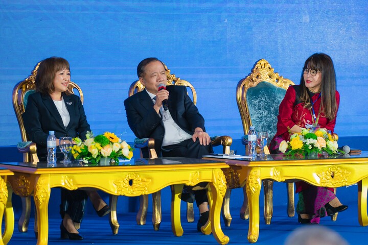 Các đại biểu chia sẻ nhiều kinh nghiệm để xây dựng văn hoá doanh nghiệp.