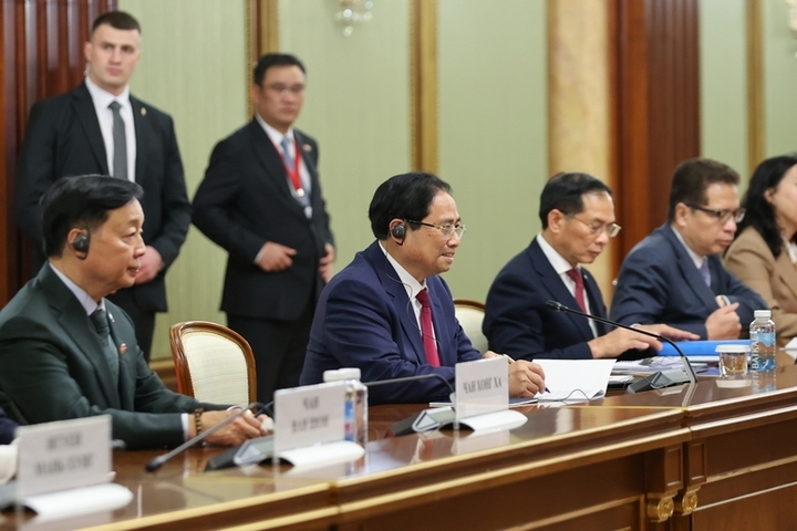 Đoàn đại biểu Việt Nam tham dự Hội đàm. (Ảnh: VGP/Nhật Bắc)