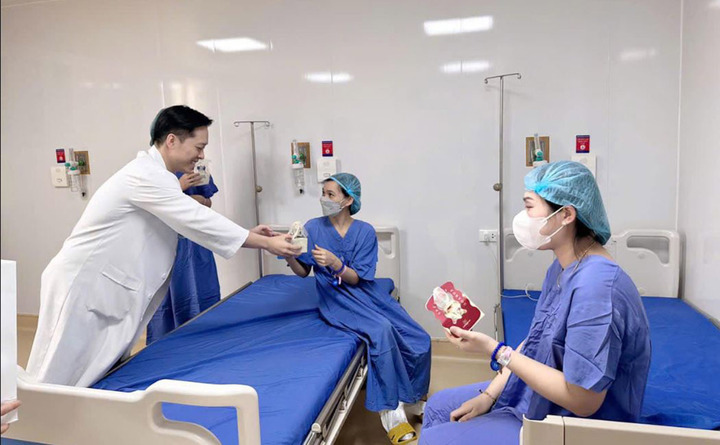 Người bệnh thoải mái khi thăm khám tại Trung tâm Hỗ trợ sinh sản quốc gia