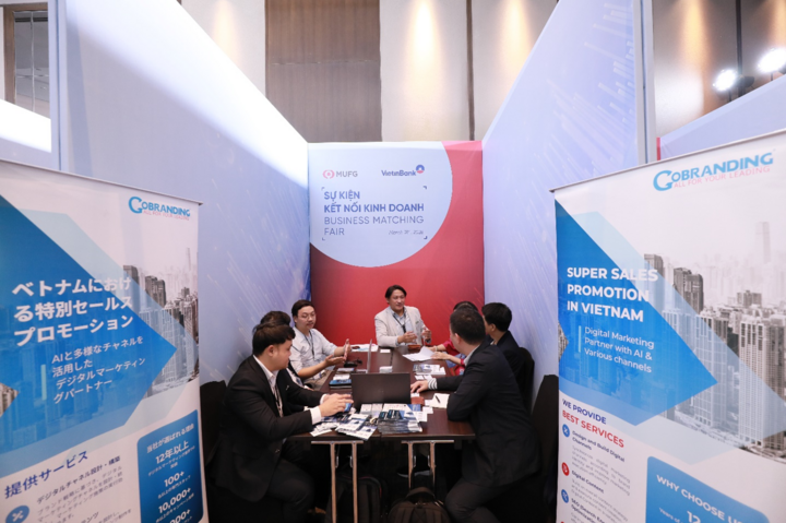 Các doanh nghiệp gặp gỡ 1:1 tại sự kiện.
