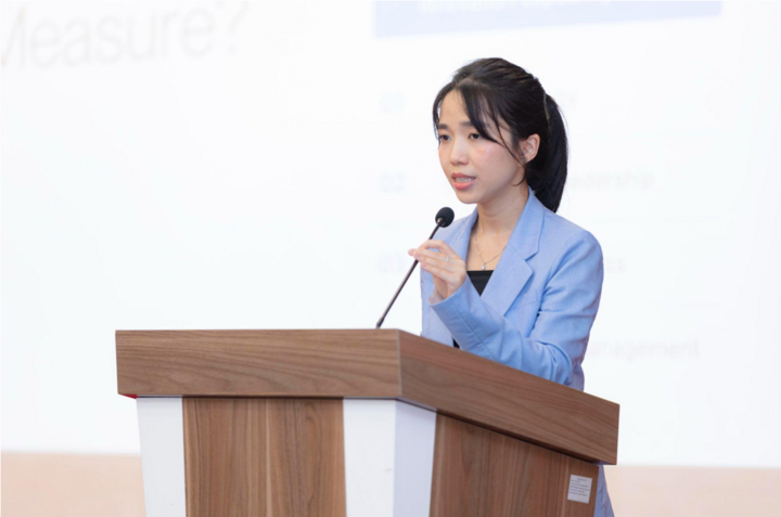 Bà Đào Lê Phương Trang – Trưởng bộ phận Hợp tác Quốc tế kiêm Cố vấn Cấp cao của NSSC – chia sẻ tại sự kiện