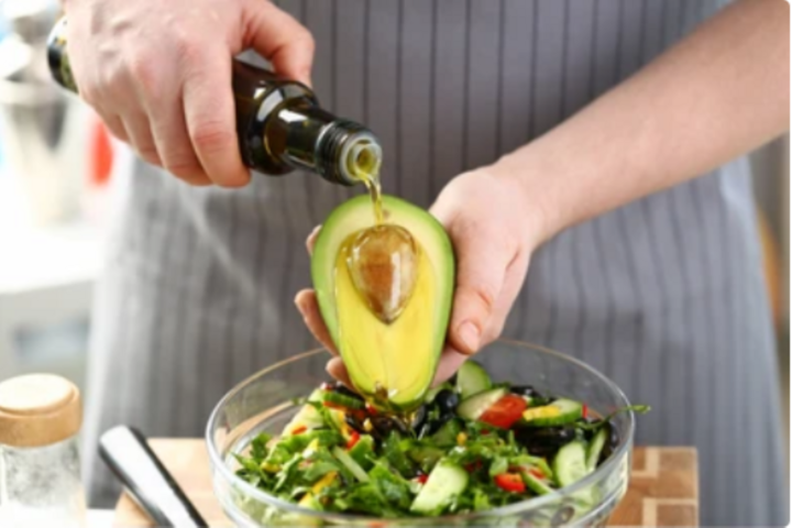 Chất béo tốt cung cấp năng lượng cho người bệnh thận (Ảnh: Shutterstock)