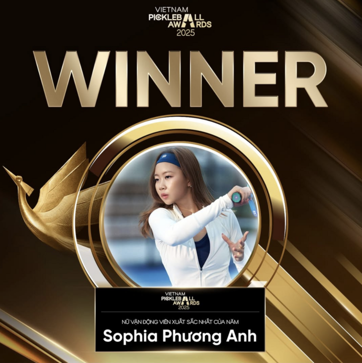 Sophia Phương Anh lập cú hat-trick danh hiệu. (Nguồn: Vietnam Pickleball Awards)
