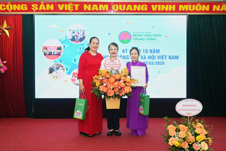 Nữ c&aacute;n bộ ung thư phổi 10 năm miệt m&agrave;i 'gi&agrave;nh' sự sống cho bệnh nh&acirc;n ngh&egrave;o- Ảnh 3.