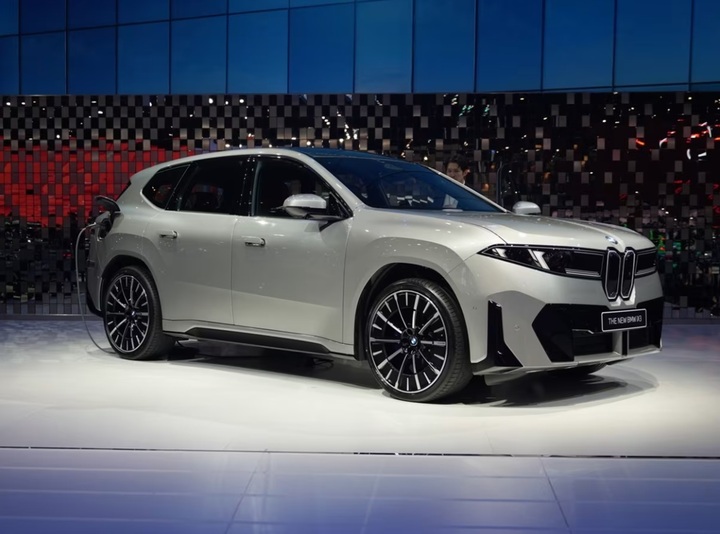 Cận cảnh diện mạo của BMW iX3 tại triển lãm ô tô Bangkok - 1