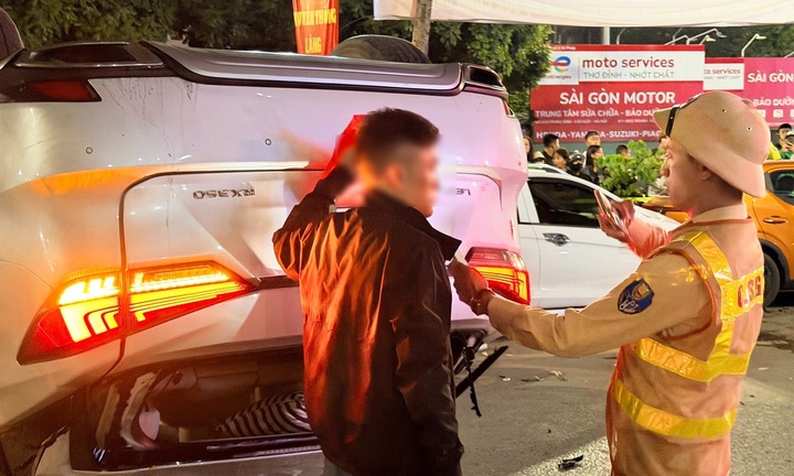 Tài xế ô tô Lexus không vi phạm nồng độ cồn.