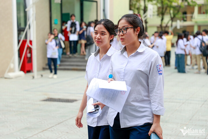 Thí sinh dự thi tốt nghiệp THPT năm 2025. (Ảnh: Vietnamnet)