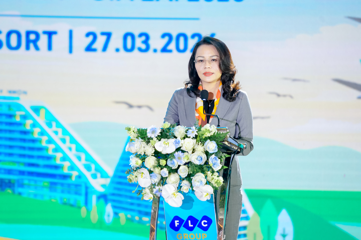 Bà Hương Trần Kiều Dung, Phó Chủ tịch thường trực Tập đoàn FLC