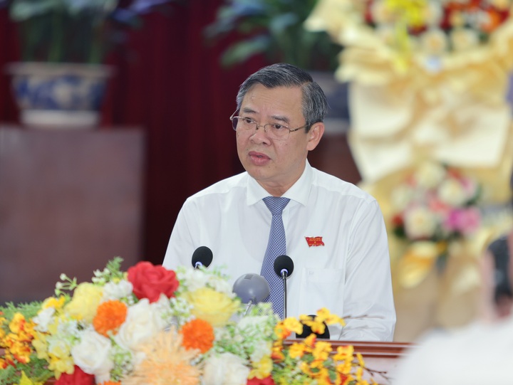 Ông Trương Cảnh Tuyên làm Chủ tịch UBND TP Cần Thơ nhiệm kỳ 2026 - 2031.