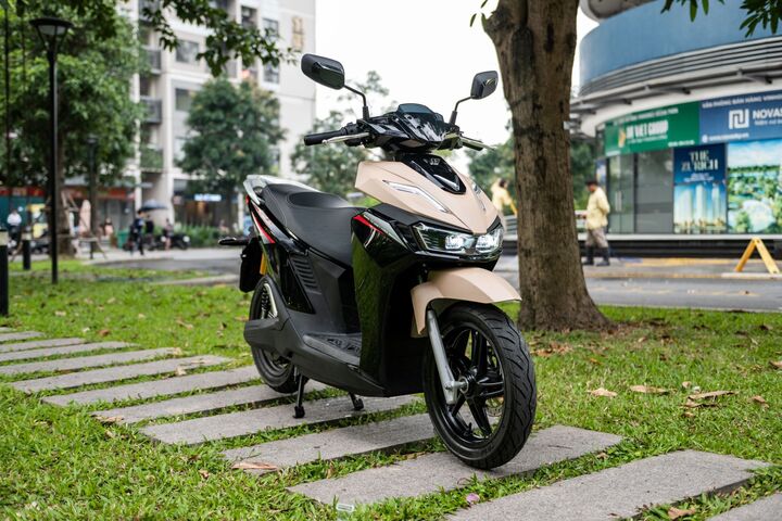 VinFast Viper: Một chiếc xe, ba lợi thế, người mua tranh thủ chốt cọc sớm - 1