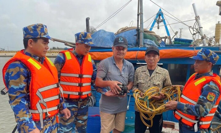 Hải đội Biên phòng 1, Bộ đội Biên phòng tỉnh Ninh Bình kịp thời phát hiện, xử lý một phương tiện vi phạm trong lĩnh vực thủy sản.