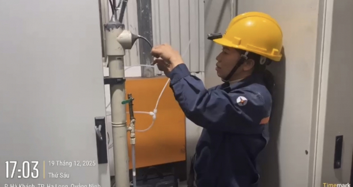 Cơ quan công an yêu cầu các đối tượng thực nghiệm hiện trường can thiệp dữ liệu quan trắc tại Công ty cổ phần Nhiệt điện Quảng Ninh.