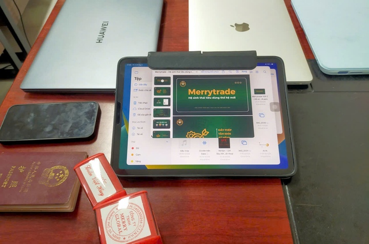 Phương tiện, tang vật liên quan đến hoạt động phạm tội được thu giữ. (Ảnh: Công an Thanh Hoá)