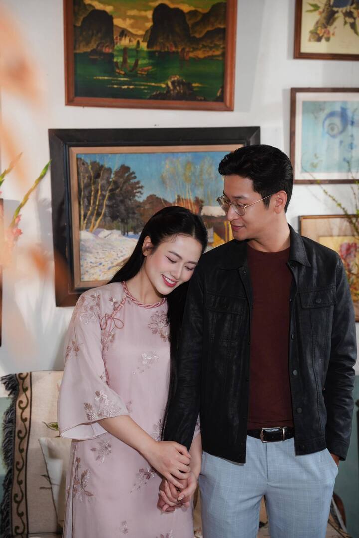 Nam diễn viên được khán giả ngưỡng mộ bởi chuyện tình đẹp với mỹ nhân màn ảnh Việt Hoa.