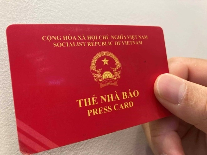 Tiếp tục gia hạn sử dụng Thẻ nhà báo kỳ hạn 2021-2025 đến hết tháng 6/2026