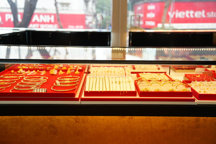 Giá vàng hôm nay tăng mạnh. (Ảnh: BTMH).