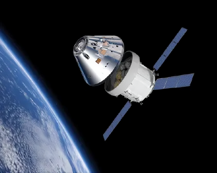 (12) Mô-đun phi hành đoàn Orion tách khỏi mô-đun dịch vụ, đánh dấu bước cuối cùng trong hành trình trở về Trái đất. (Nguồn: NASA)