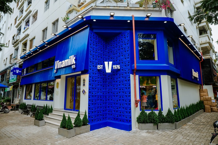 Hệ thống phân phối rộng khắp giúp sản phẩm Vinamilk duy trì độ phủ thị trường. (Ảnh: VN)