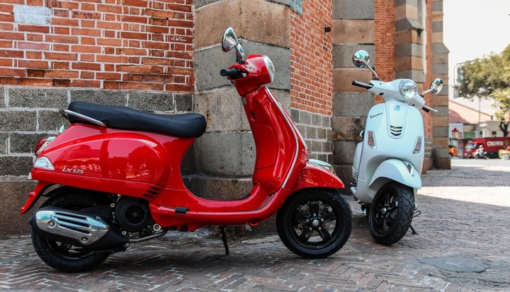 Bảng giá xe Piaggio Vespa LX 125 mới nhất tháng 4/2026 - 2