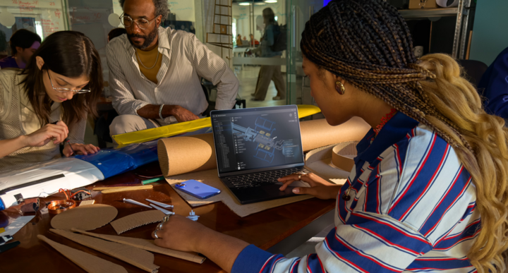 MacBook Neo hiệu năng ổn định cho các tác vụ văn phòng.