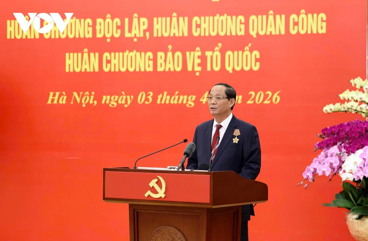 Phó Chủ tịch Quốc hội Trần Quang Phương phát biểu tại buổi lễ.