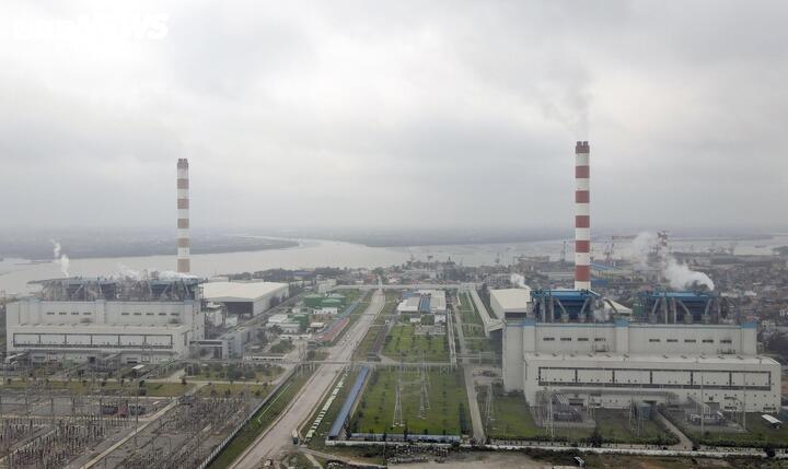 Nhà máy nhiệt điện Hải Phòng 1 và 2, thuộc Công ty Cổ phần Nhiệt điện Hải Phòng (phường Nam Triệu, TP Hải Phòng).