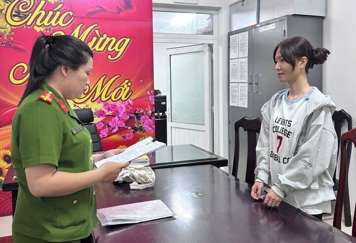 Hồ Thị Thùy Dương bị bắt sau nhiều tháng lẩn trốn. (Ảnh: C.A)