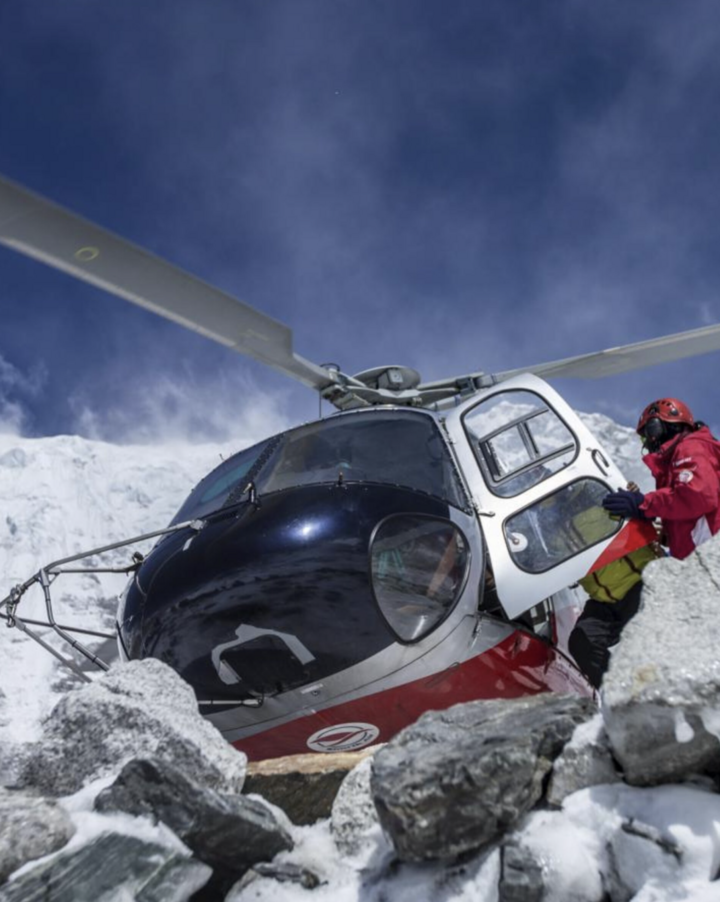Trong nhiều trường hợp, du khách bị ép dùng thuốc hoặc uống nhiều nước để tạo ra triệu chứng cần thiết cho một ca “cấp cứu giả”. (Nguồn: Reuters)